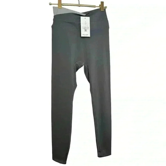 HALARA Pants - HALARA IN MY FEELS CLOUDFUL CROSSOVER COLOR BLOCK LEGGINGS SIZE S